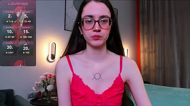 bellacatlovesmeat online show from October 8, 2025, 7:03 pm