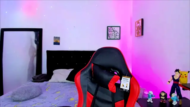 Adams Collins online show from September 30, 2025, 11:00 pm