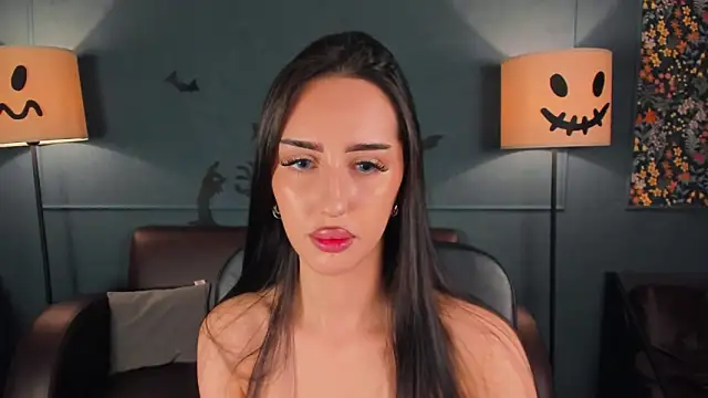 LisaFoxie online show from October 24, 2025, 10:03 am