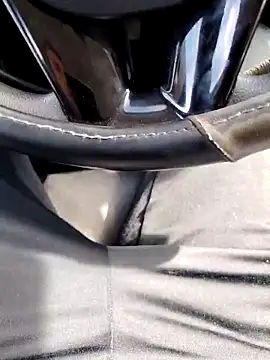 Gigolo31per31 online show from November 5, 2025, 1:47 pm