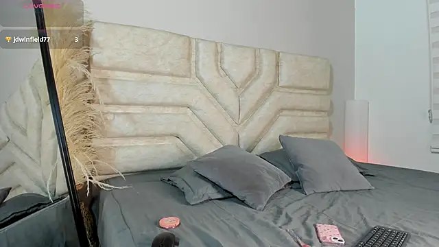 cherry bunnyx online show from February 8, 2026, 4:54 am