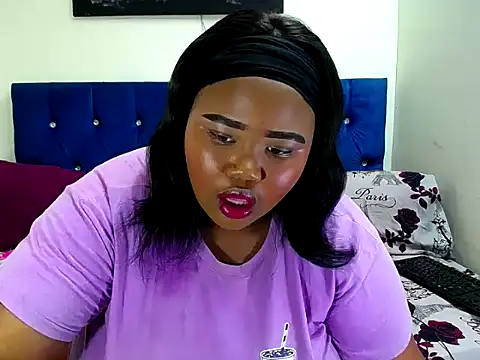 Snapshot of BustyBMWx chatting on November 30, 2025, 4:30 pm BustyBMWx online show from November 30, 2025, 4:30 pm