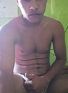 Snapshot of kaland69 chatting on October 8, 2025, 2:07 pm kaland69 online show from October 8, 2025, 2:07 pm