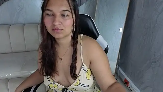 Saraah Tx online show from November 28, 2025, 3:17 am