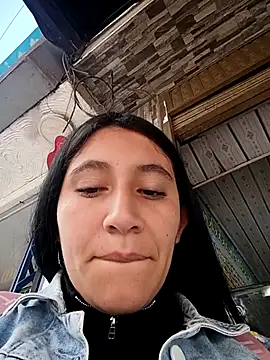   Antonella online show from November 22, 2025, 3:44 pm