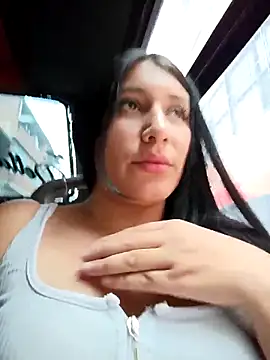   Antonella online show from November 12, 2025, 3:16 pm