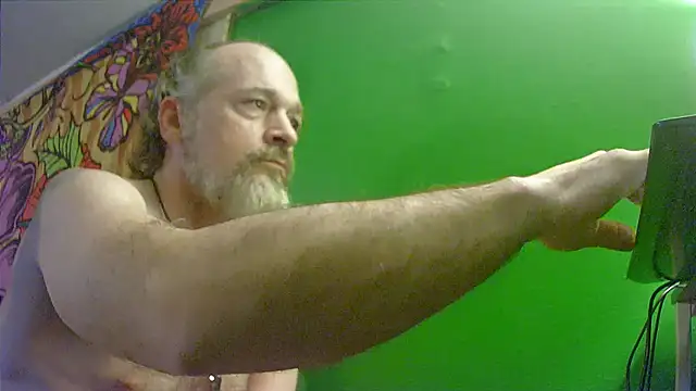 HippieDad333 online show from October 30, 2025, 11:34 pm