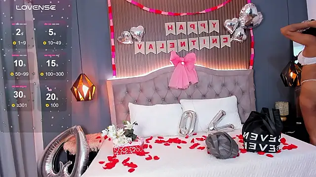 Tiffany  charm  online show from February 15, 2026, 3:40 am