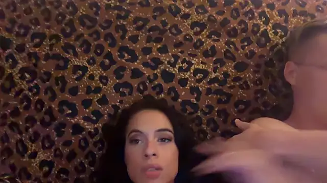 Kimberlykk05 online show from September 27, 2025, 9:54 pm