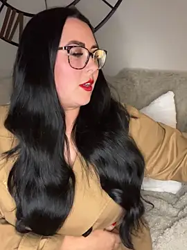 Ruby-Black online show from October 18, 2025, 10:34 pm