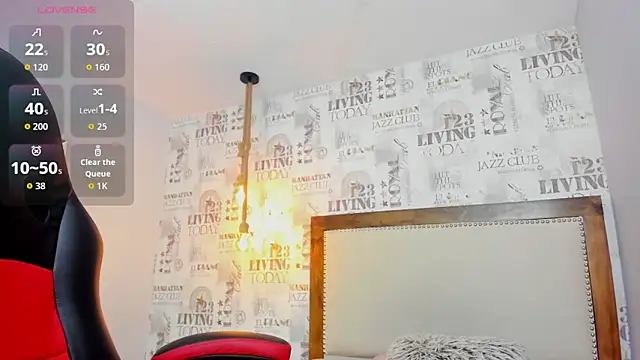 ALAHIACRUZ1 online show from February 18, 2026, 7:21 pm