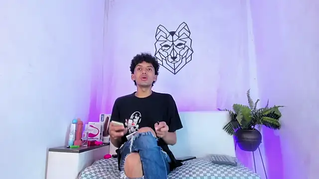 josesweet  online show from November 15, 2025, 10:03 pm