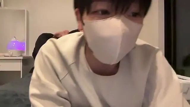 Snapshot of tora3220 chatting on February 5, 2026, 11:39 am tora3220 online show from February 5, 2026, 11:39 am