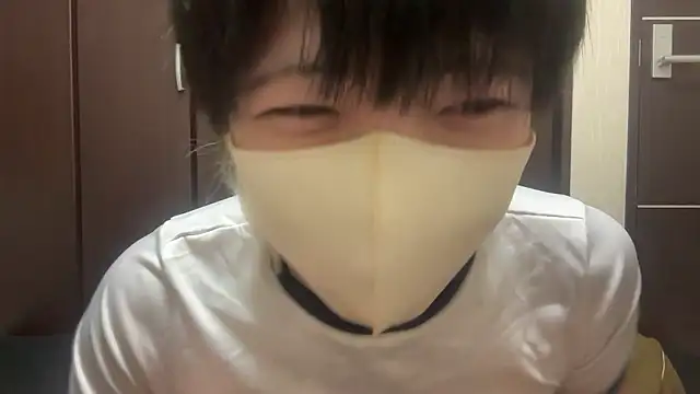 Snapshot of tora3220 chatting on November 12, 2025, 12:53 pm tora3220 online show from November 12, 2025, 12:53 pm