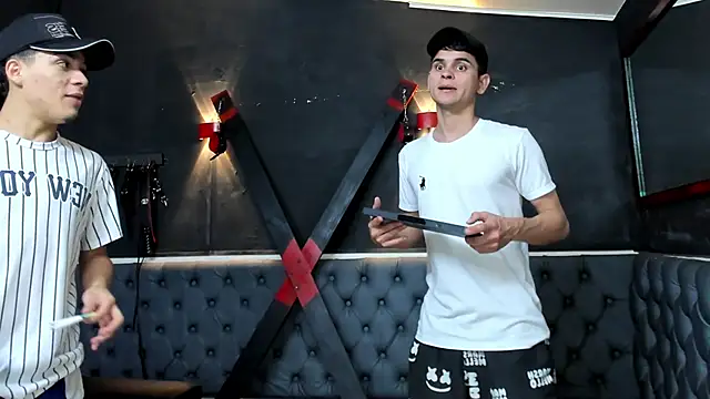 liam coleman25 online show from November 29, 2025, 4:23 am