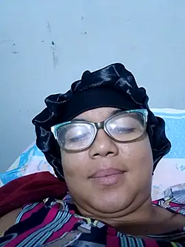 afro venezolana online show from October 6, 2025, 8:37 am