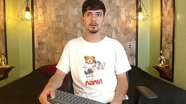 Axel Draven online show from March 26, 2026, 12:03 pm