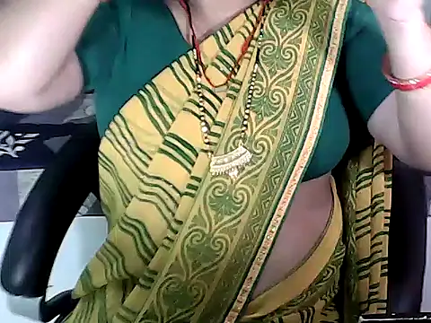 BABITA KUMARII online show from October 15, 2025, 5:10 pm