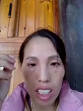 Sera sexy01 online show from November 13, 2025, 9:57 am