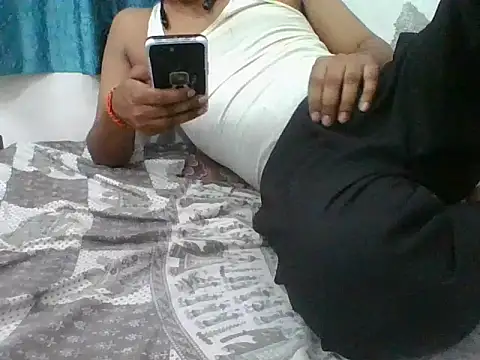 ankitlucknow11 online show from April 3, 2026, 6:53 am