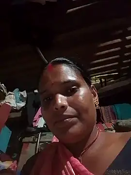 PriyankaYadav66 online show from October 1, 2025, 3:27 pm