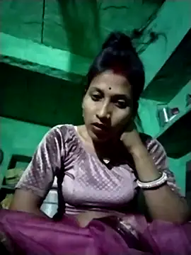 Hot ruip58585 online show from November 30, 2025, 11:55 am