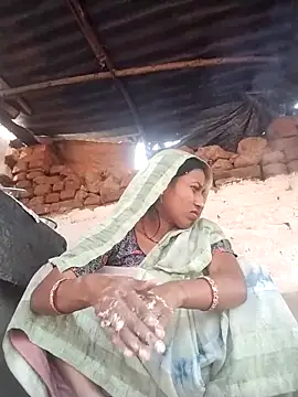 Hot ruip58585 online show from November 23, 2025, 4:11 am