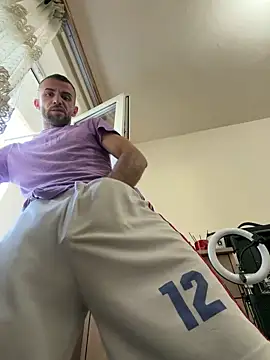 sexyman1936 online show from December 15, 2025, 1:06 pm