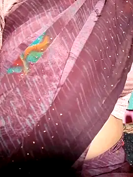 Snapshot of Hot_rieal6 chatting on March 14, 2026, 8:42 am Hot rieal6 online show from March 14, 2026, 8:42 am