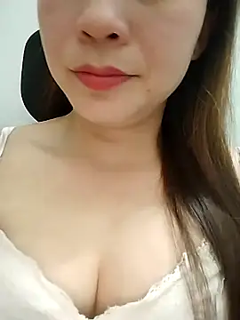 Snapshot of Girl_Shy2000 chatting on October 25, 2025, 12:50 pm Girl Shy2000 online show from October 25, 2025, 12:50 pm