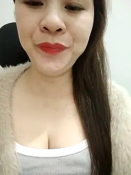 Snapshot of Girl_Shy2000 chatting on December 4, 2025, 12:15 pm Girl Shy2000 online show from December 4, 2025, 12:15 pm