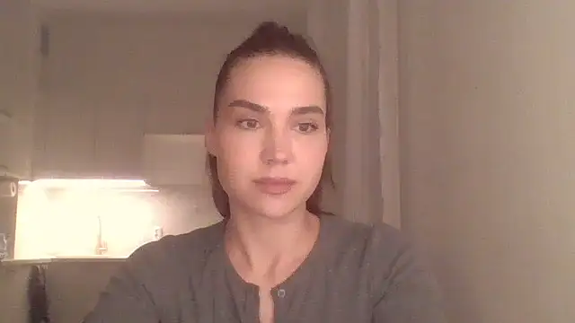 Snapshot of Arivessa chatting on October 26, 2025, 5:02 pm Arivessa online show from October 26, 2025, 5:02 pm