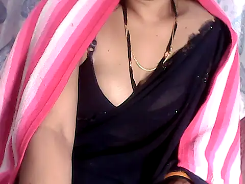 RINA RANI 0 online show from November 13, 2025, 11:41 pm