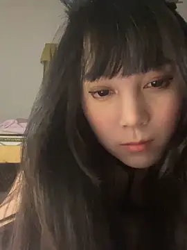 Xdouyaa online show from February 5, 2026, 5:42 pm