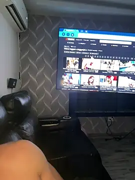 Moisesjrtapia online show from July 14, 2026, 9:47 am