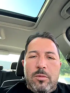 Snapshot of carpediemhkn chatting on September 28, 2025, 8:10 am carpediemhkn online show from September 28, 2025, 8:10 am