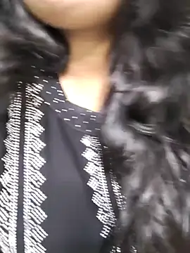 Miss Rose   online show from October 7, 2025, 4:52 pm