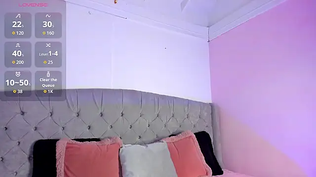 melevansxs online show from February 10, 2026, 4:22 am