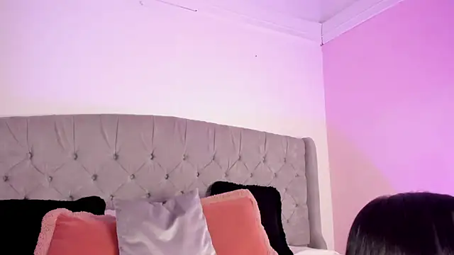 melevansxs online show from February 21, 2026, 6:04 am