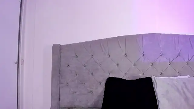 melevansxs online show from March 2, 2026, 3:40 am