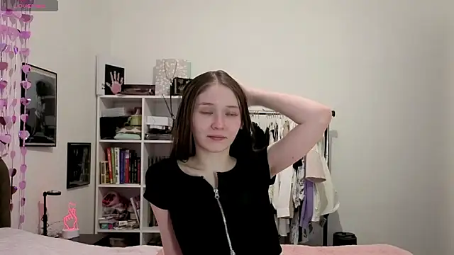 Snapshot of Denny_Yorgeritai chatting on February 22, 2026, 12:40 pm Denny Yorgeritai online show from February 22, 2026, 12:40 pm