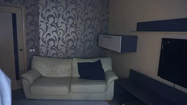 JeanieHelget online show from October 1, 2025, 6:18 am