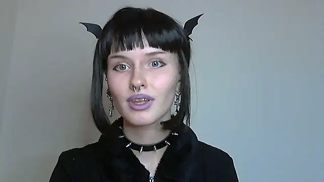 Snapshot of Paradoxy_ chatting on October 30, 2025, 6:38 pm Paradoxy online show from October 30, 2025, 6:38 pm