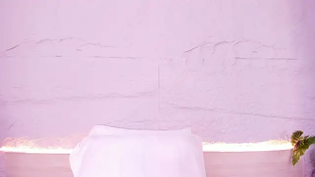 venusgreys1  online show from November 27, 2025, 12:05 pm