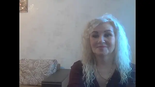 Snapshot of LadySexyBlond chatting on May 18, 2026, 3:06 am LadySexyBlond online show from May 18, 2026, 3:06 am