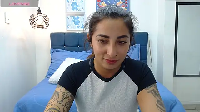 mazekin a online show from September 25, 2025, 6:14 pm