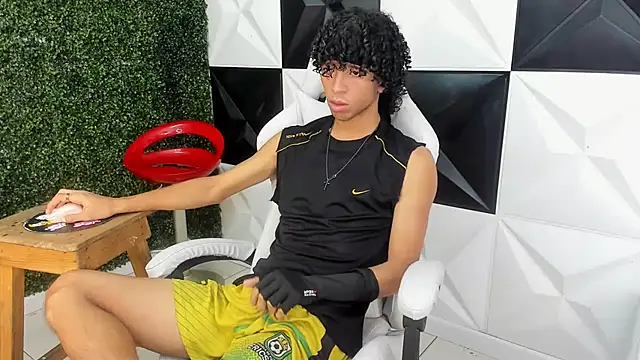 xion ez online show from December 19, 2025, 8:22 pm