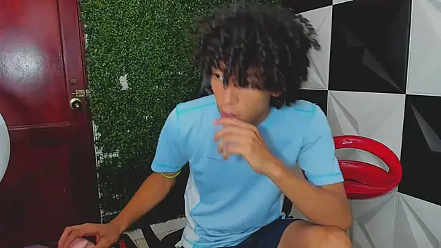 xion ez online show from October 13, 2025, 8:43 pm