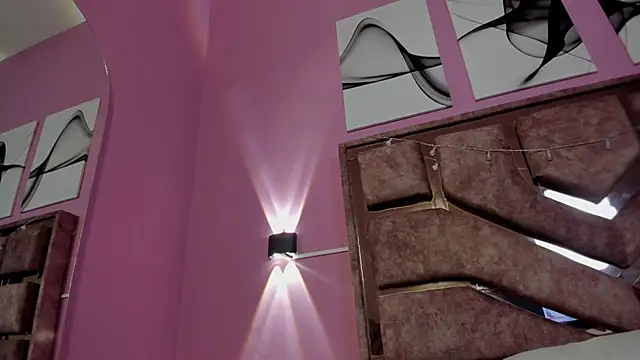 Snapshot of samantaa_liov chatting on November 3, 2025, 7:28 pm samantaa liov online show from November 3, 2025, 7:28 pm