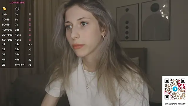 Snapshot of magnificent_Destiny chatting on February 19, 2026, 9:01 pm magnificent Destiny online show from February 19, 2026, 9:01 pm